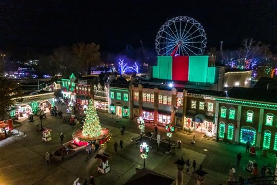 Six Flags St Louis Christmas 2026