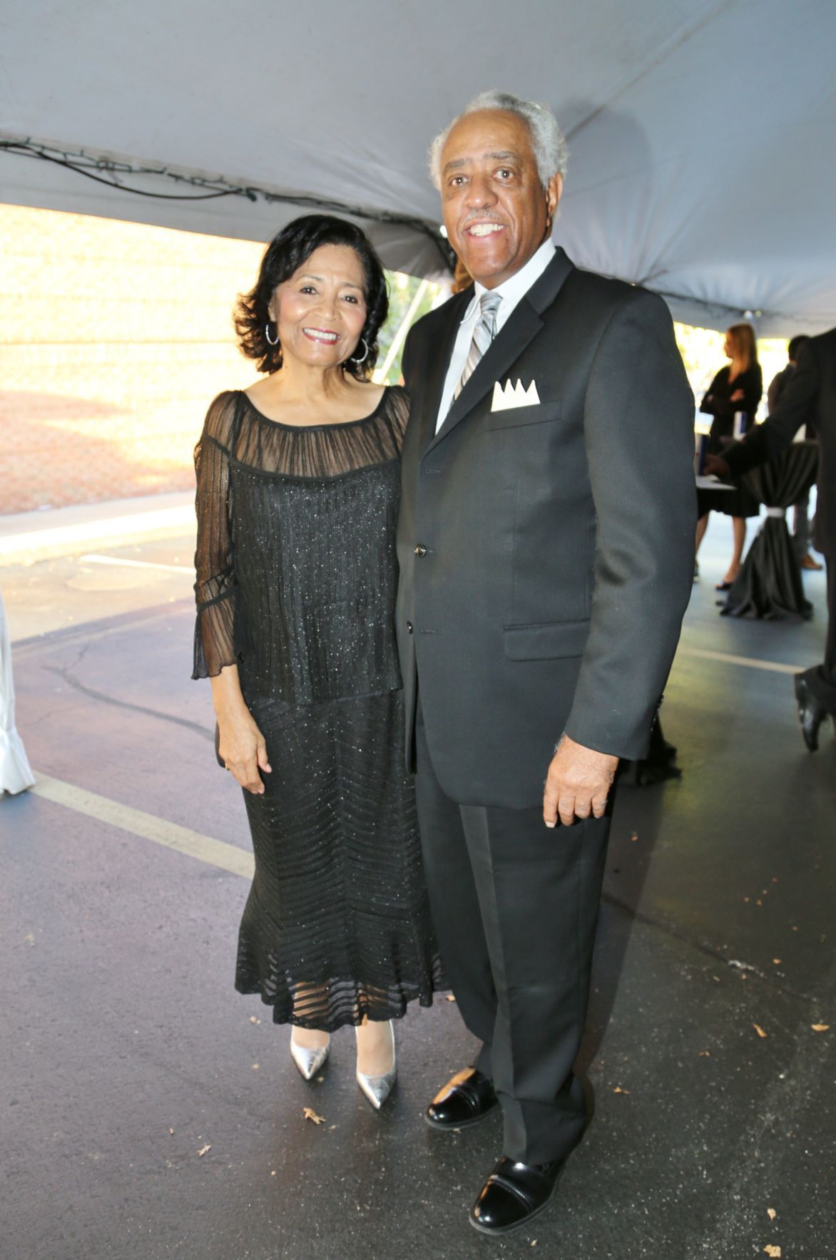 Leonor Buchanan, Lynn Beckwith Jr. president of the board of trustees