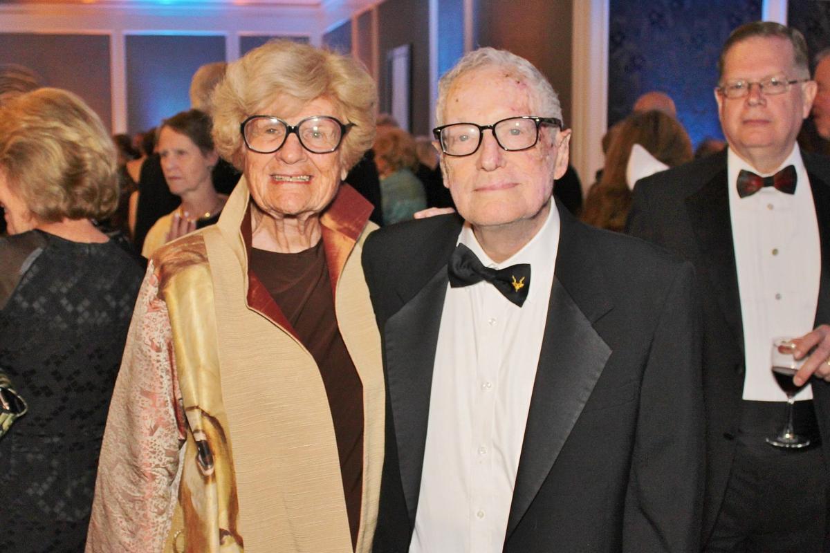 Carolyn and Joseph Losos
