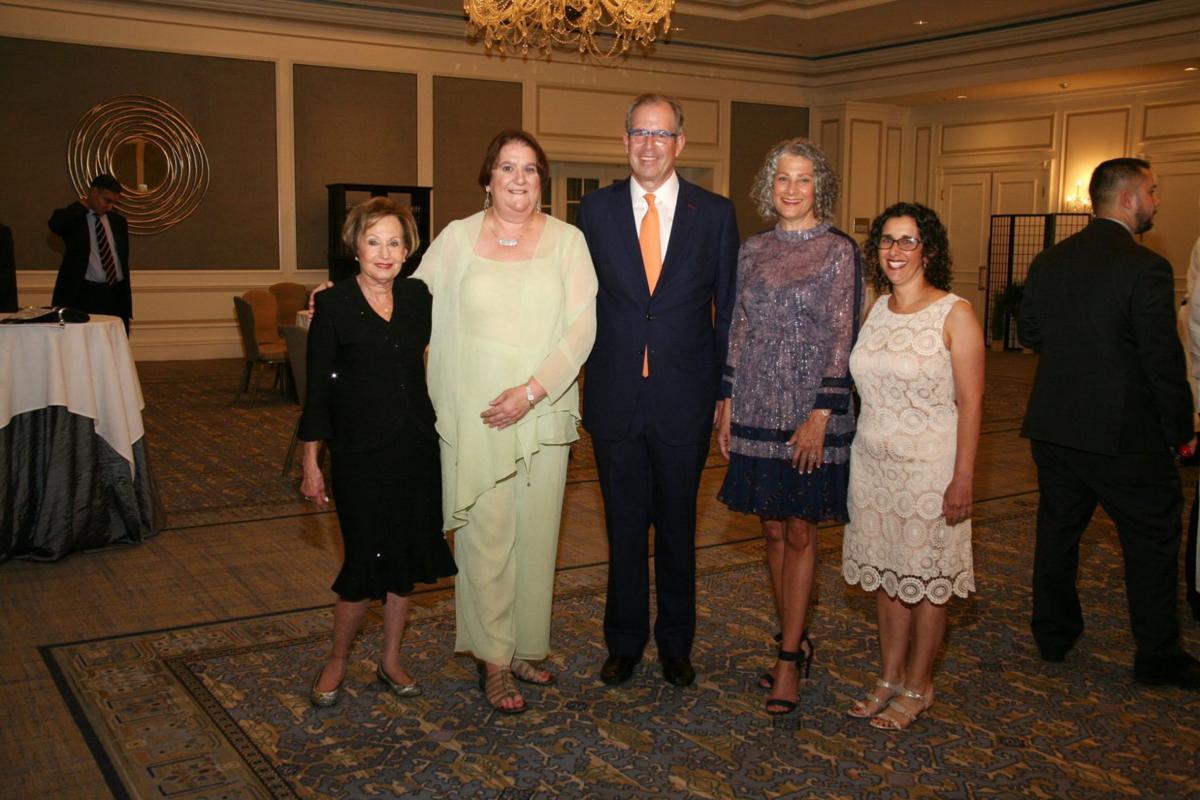 Barbara Mirowitz, Betsy Dennis, Michael and Carol Staenberg, Cheryl Maayan
