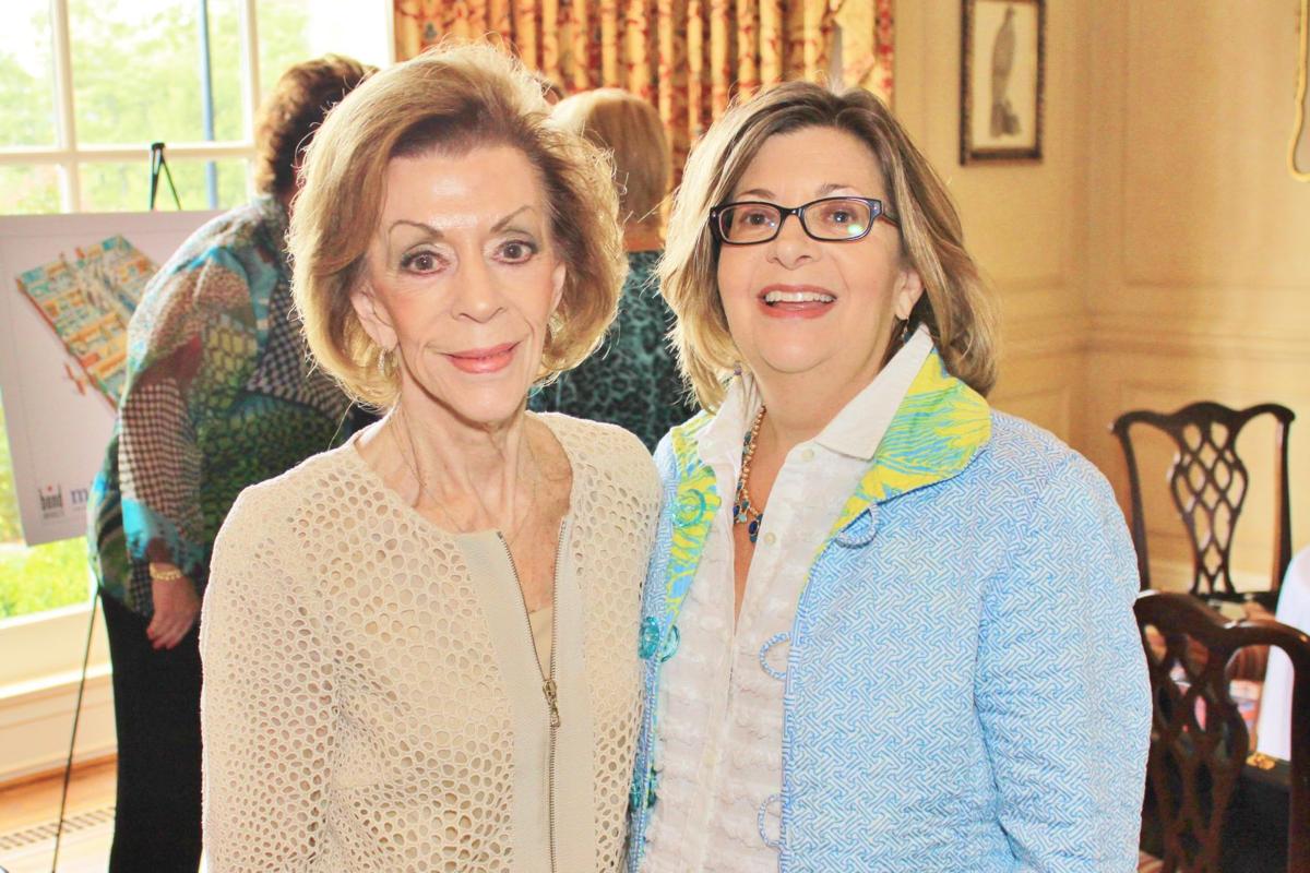 Peggy Ritter, Laurie Caro