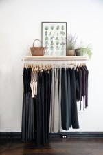 WZNAAAAEElEQVR42mM8U88ABowYDABAxQPltt5zqAAAAABJRU5ErkJggg== 持続可能でファッショナブルな永遠のワードローブはチェロキー ストリートのアーデントリーから始まります