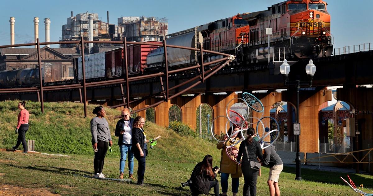 Laclede’s Landing has a new park. We checked it out.