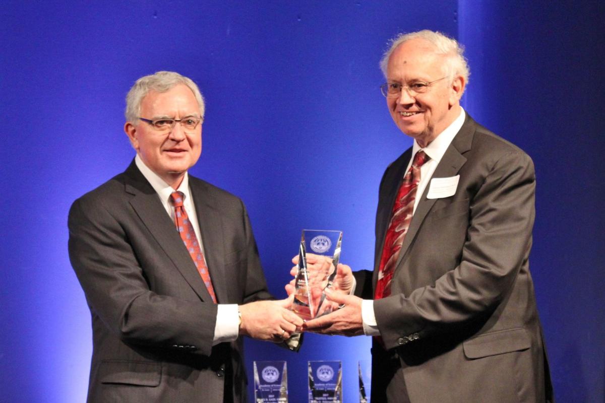 4.6.17-Science-Awards-88.JPG