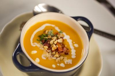 Dining Out Stone Soup Cottage Dining Laduenews Com