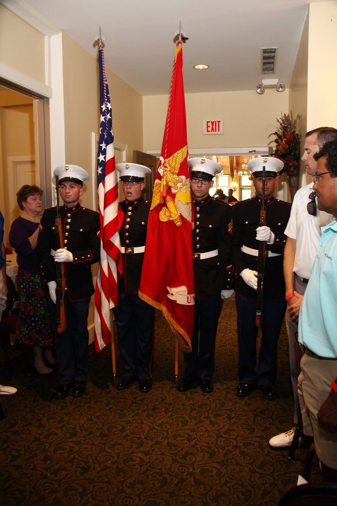 082717MOFriendsInjuredMarines_28.JPG