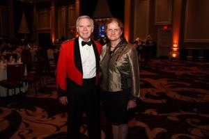 Ralph Wiechert, Linda Lockwood