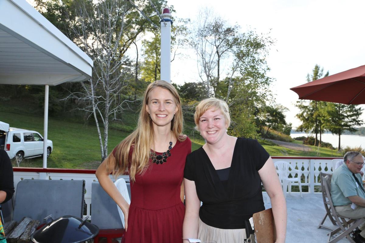Linden Mueller, Sarah Willey