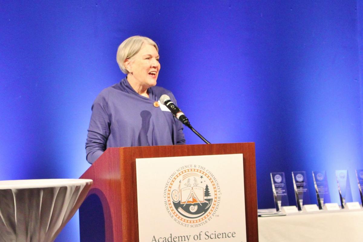 4.6.17-Science-Awards-65.JPG