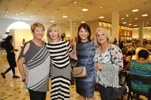 Harriet Dickson, Robyn Cherry, Shelly Pavll, Linda Kline