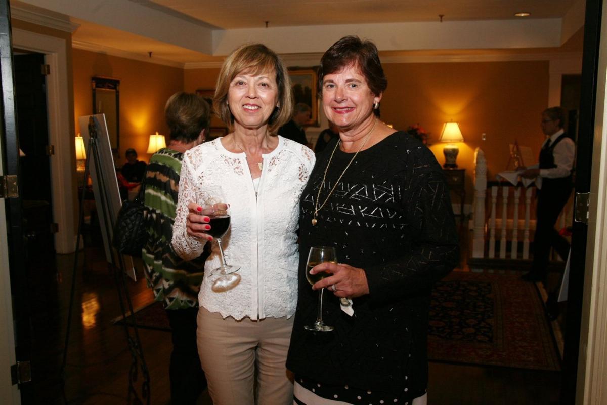 Marilyn Warren, Sandra Steppig