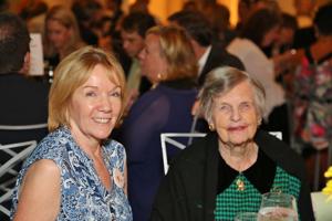 Susan Geary, Dorothy Moore