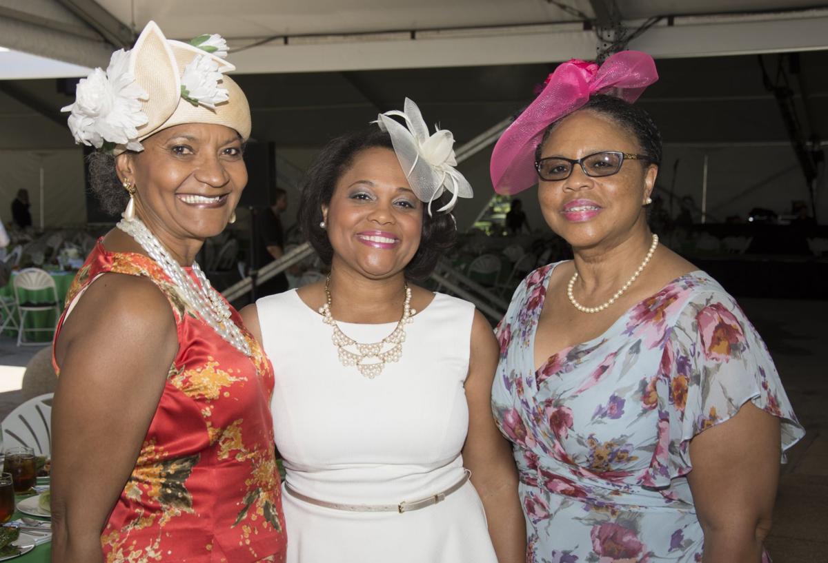 060817HatLuncheon18.JPG