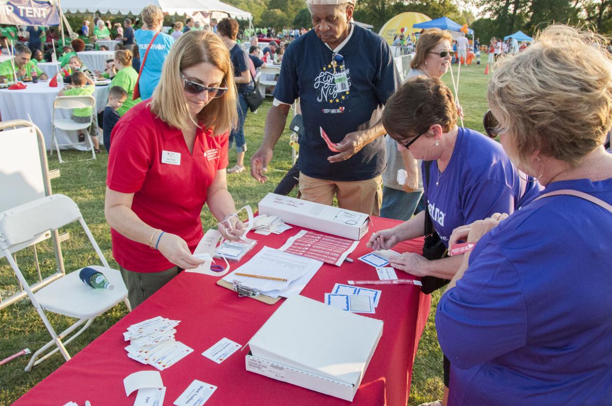 Leukemia & Lymphoma Society Light The Night in Forest Park