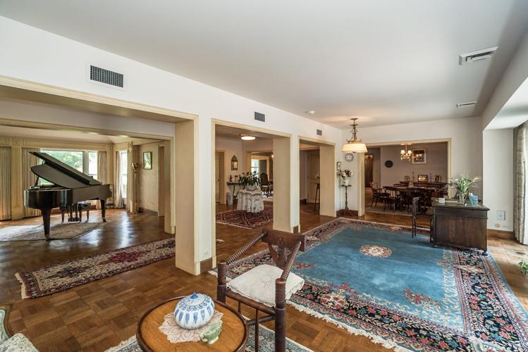 Distinctive Property 2102 S. Warson Road