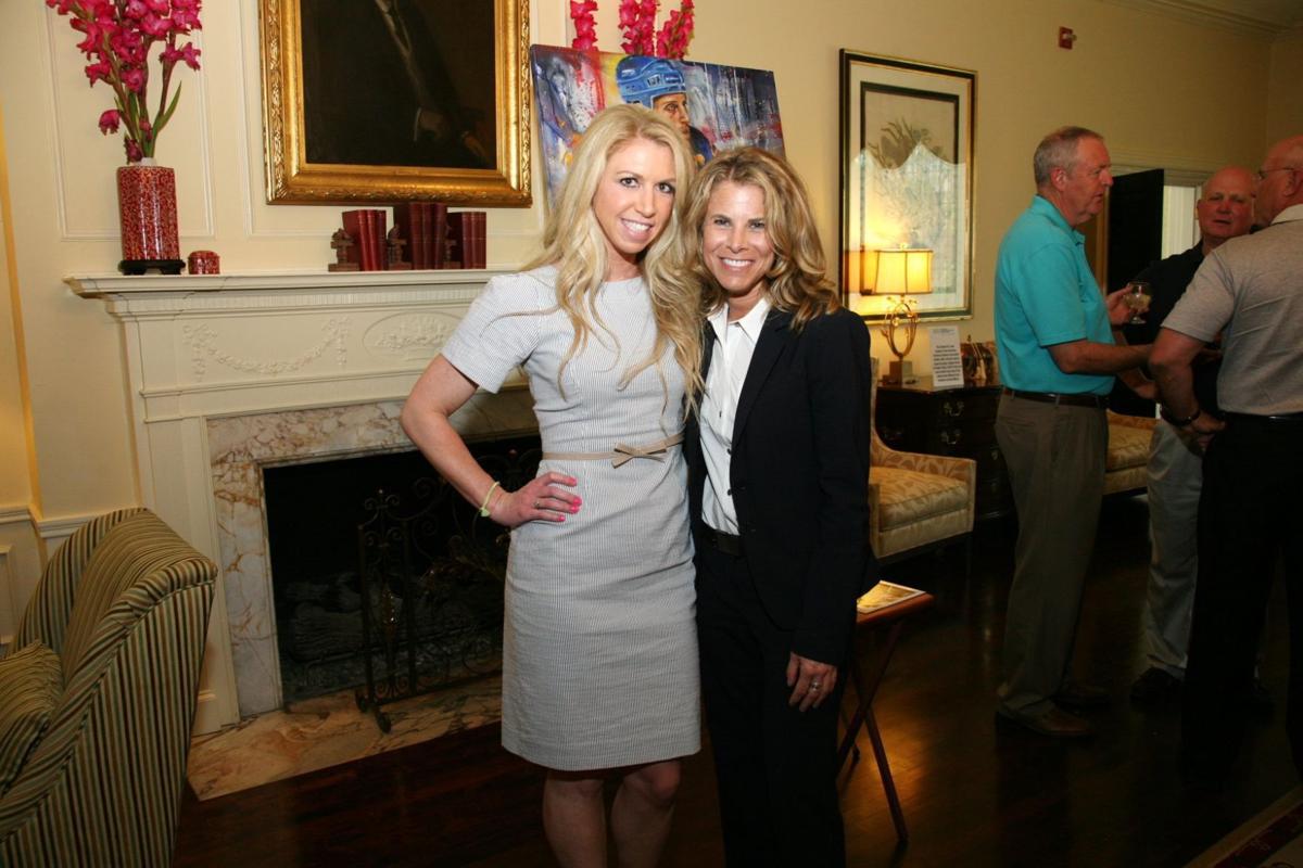 Andrea Lindner, Beth Anne Bennett