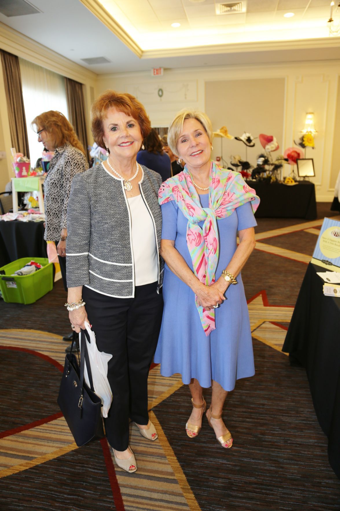 Vicki Hill, Karen Castellano