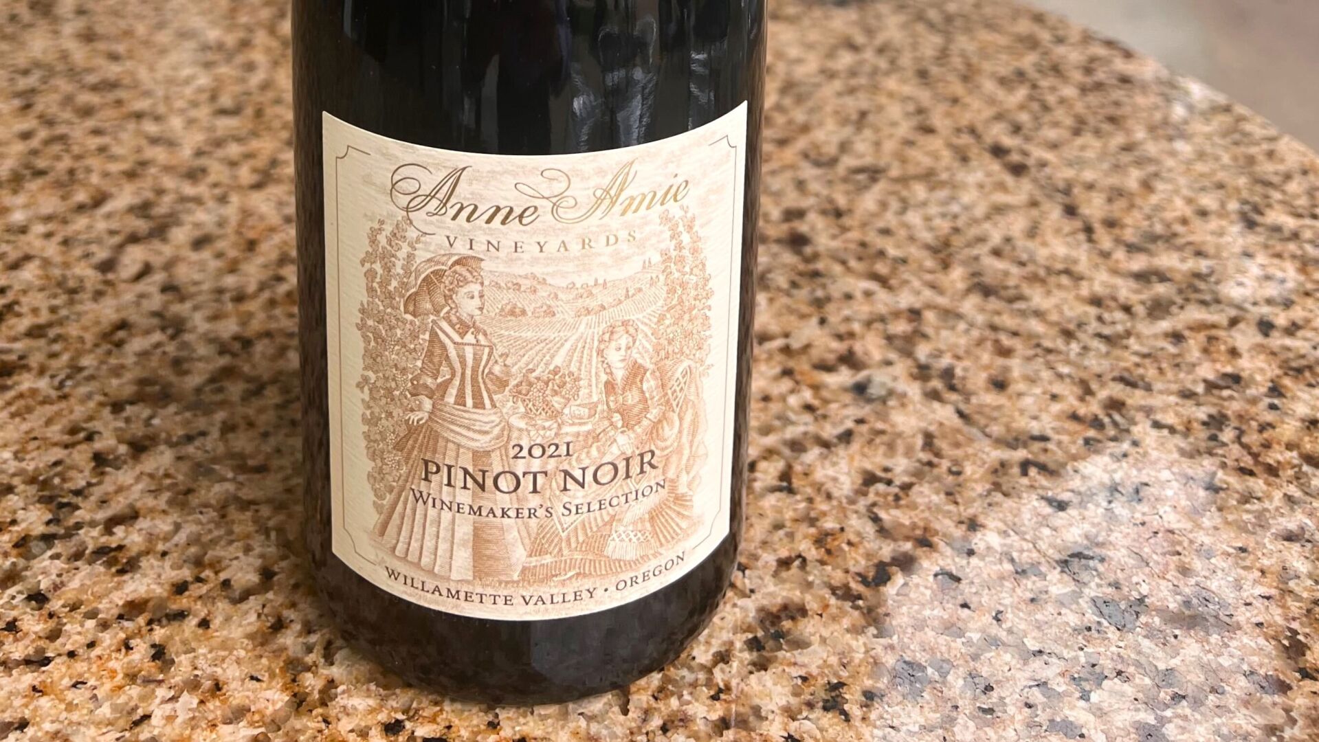 Wine review St. Louis sommelier talks Oregon s Pinot Noir