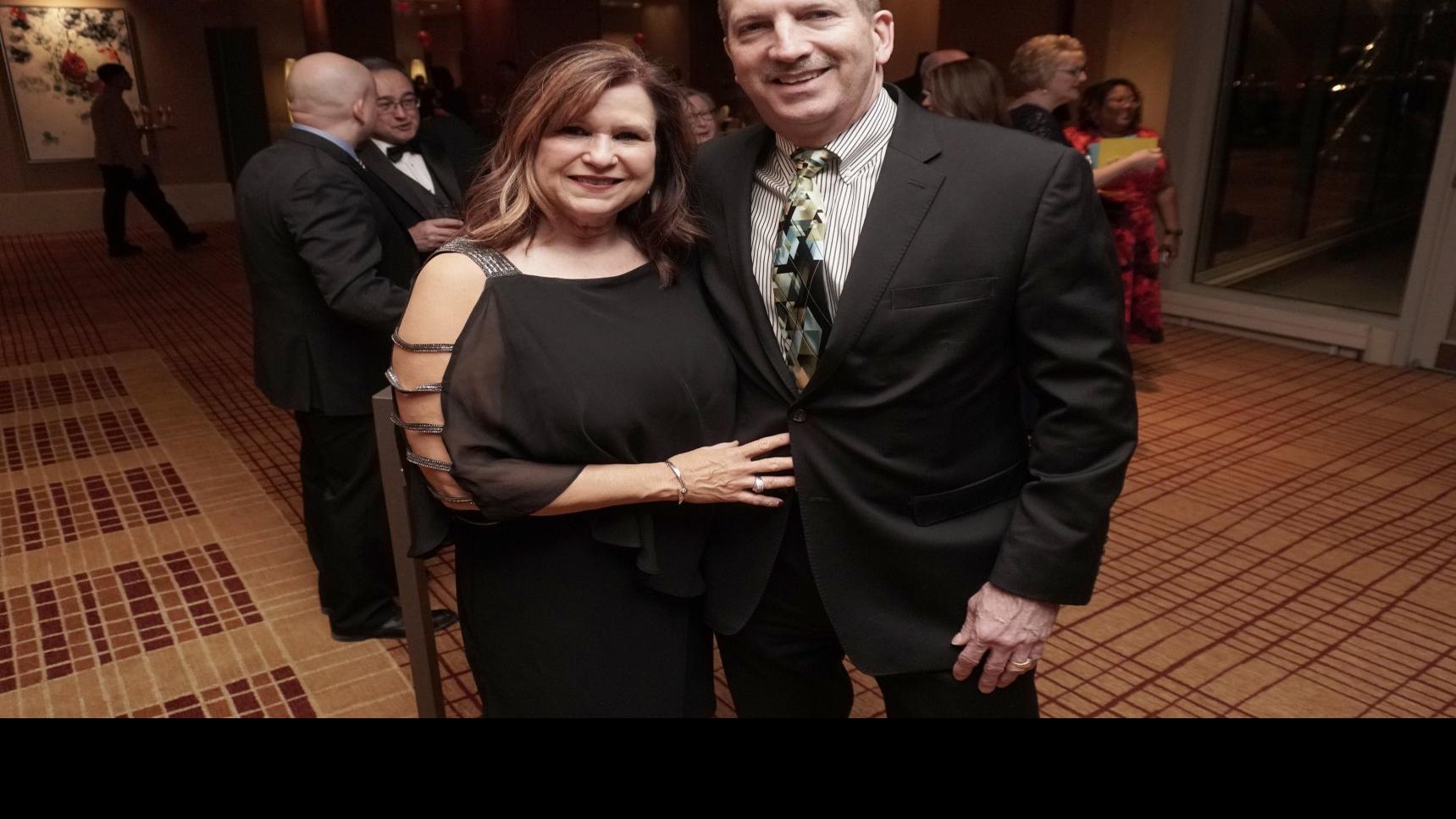 St Louis Community College Foundation S Falling In Love Gala Society Laduenews Com Kamesh patel, 66manjulaben patelminaxiben patel, 46. st louis community college foundation