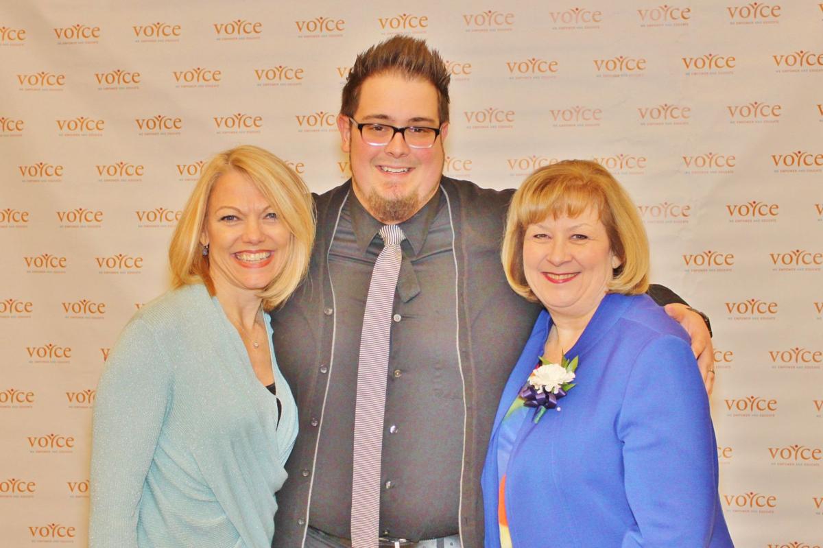 Felieta Boaz, Ryan Muzzey, Linda De Smet