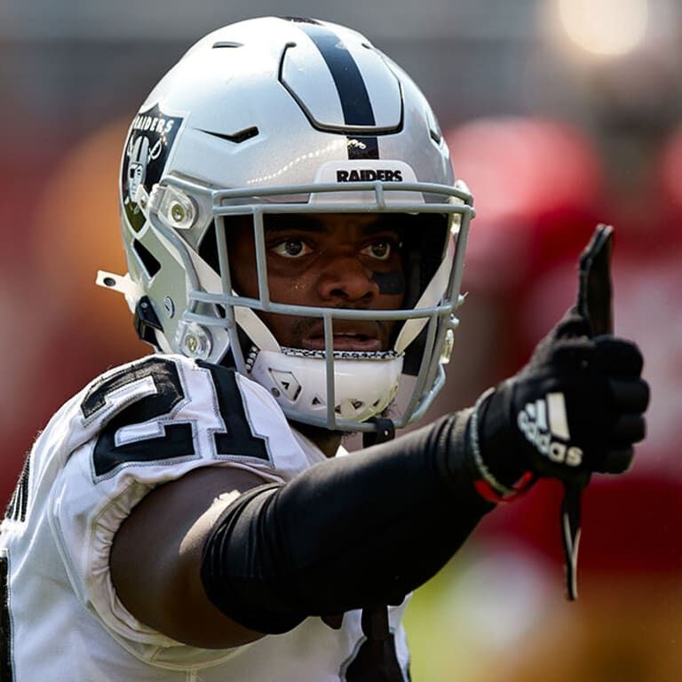 Raiders' Amik Robertson celebrates first interception with family