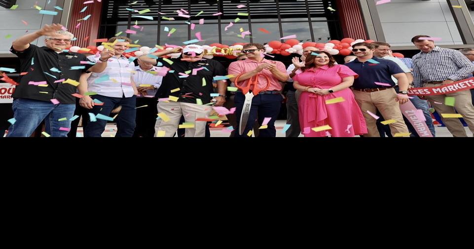 Rouses opens new Houma store with grand opening celebration Local