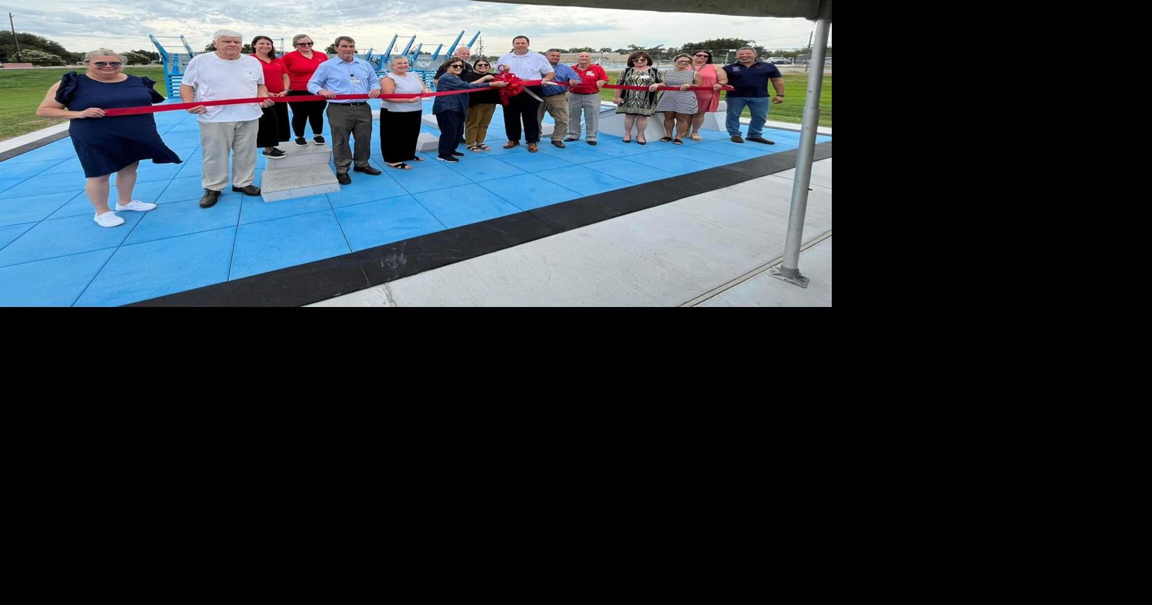 Ribbon Cutting Ceremony Held for New Fitness Court® at Oak Ridge Community Park