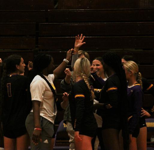 GALLERY THS vs Plaquemine JV Volleyball Sports