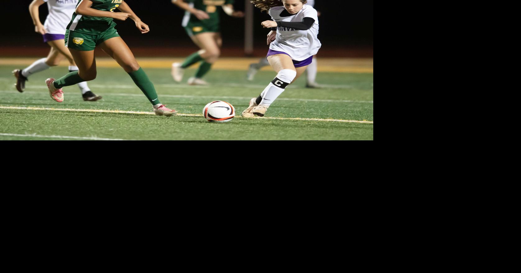 GALLERY: CLHS Girls Soccer vs Hahnville | Multimedia | lafourchegazette.com