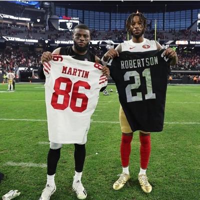 Jersey swapping has become a thing at the end of NFL games - Los Angeles  Times