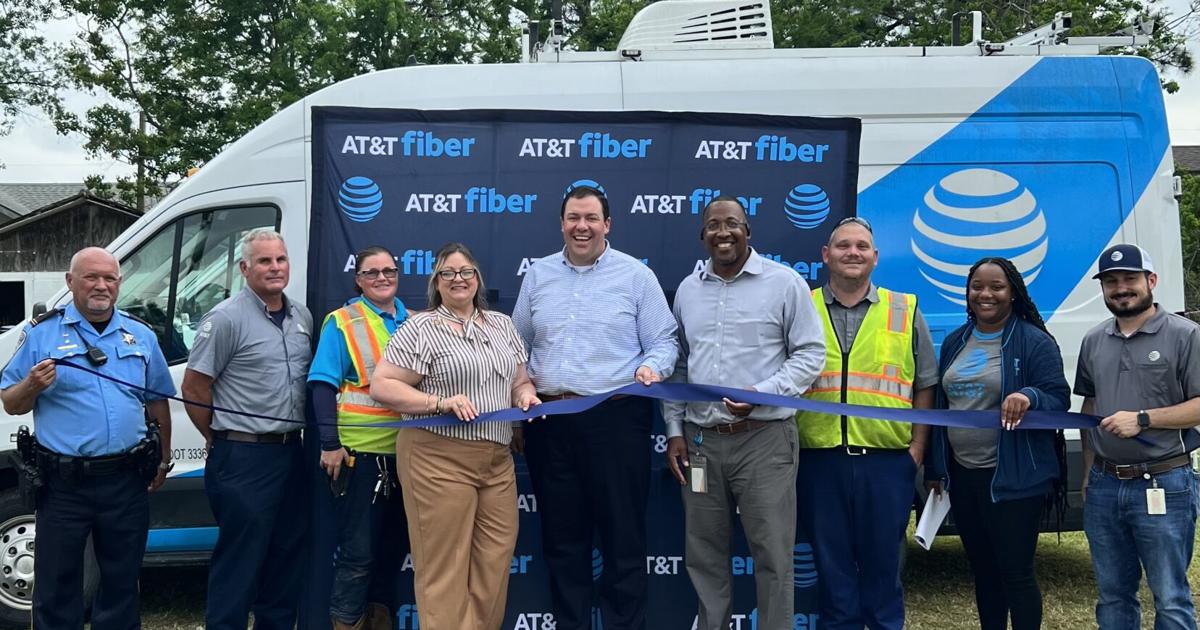 AT&T Expands Fiber Network to Help Close Digital Divide in the Raceland ...