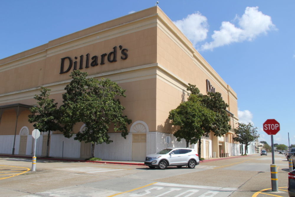 Southland Mall is open, but with limited hours and store lineup News