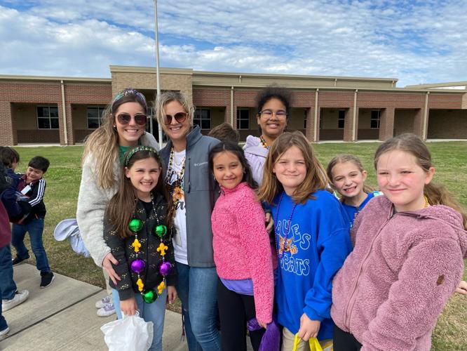 GALLERY Bayou Blue Upper Elementary School Mardi Gras Parade Local
