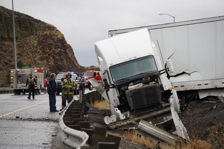 Fatal crash involving 3 semi-trucks forces closure of Michigan's I-96