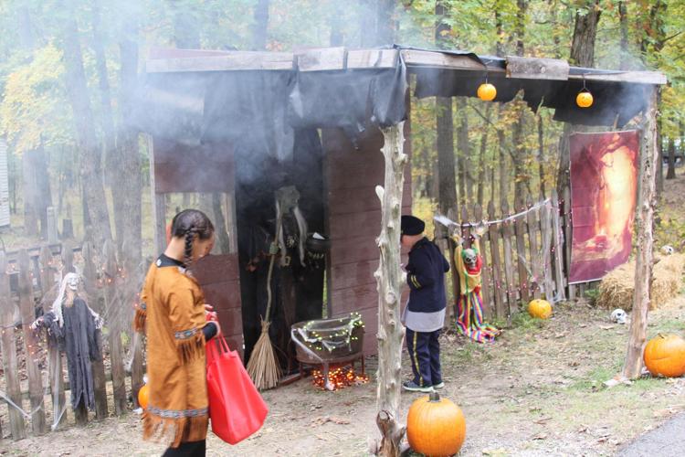 Thousands enjoy Annual Halloween Walk at Indian Creek Campground