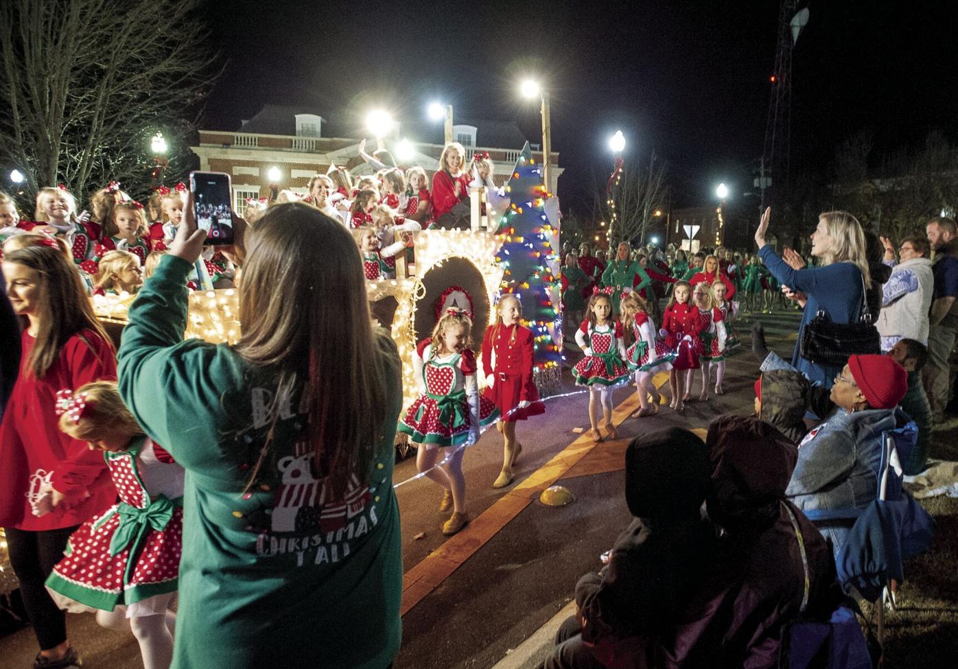 Calhoun Ga Christmas Parade 2022 Alexander City Christmas Parade | | Lakemagazine.life