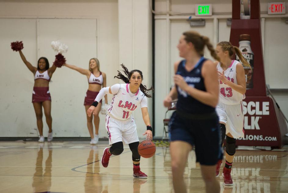 Women S Basketball Wins Three Of First Four Games In Conference