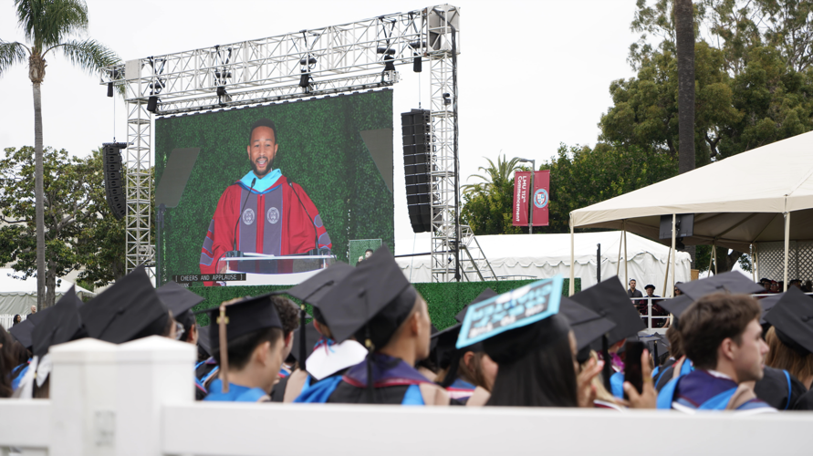 LMU's 112th commencement ceremony Photo