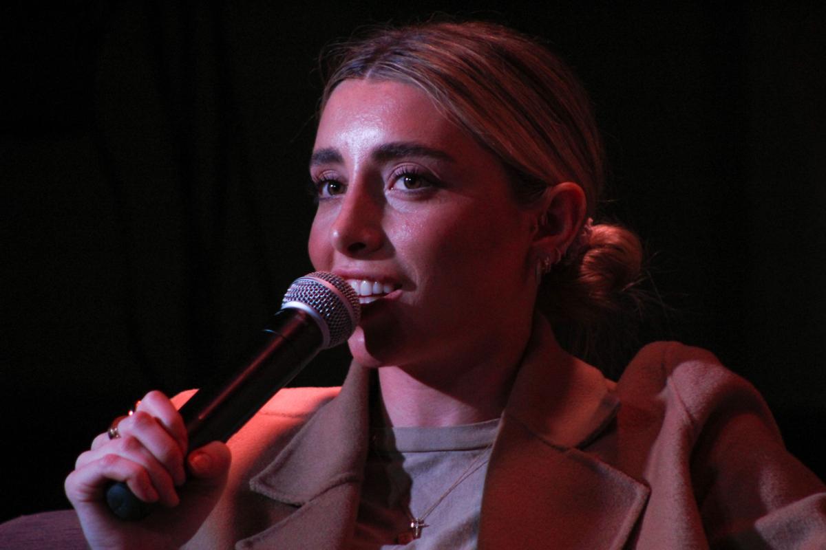 YouTube star Lauren Elizabeth shares her wisdom at Mane ...
