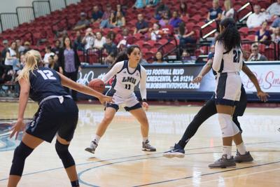 Women S Basketball Suffers Third Straight Loss To University Of