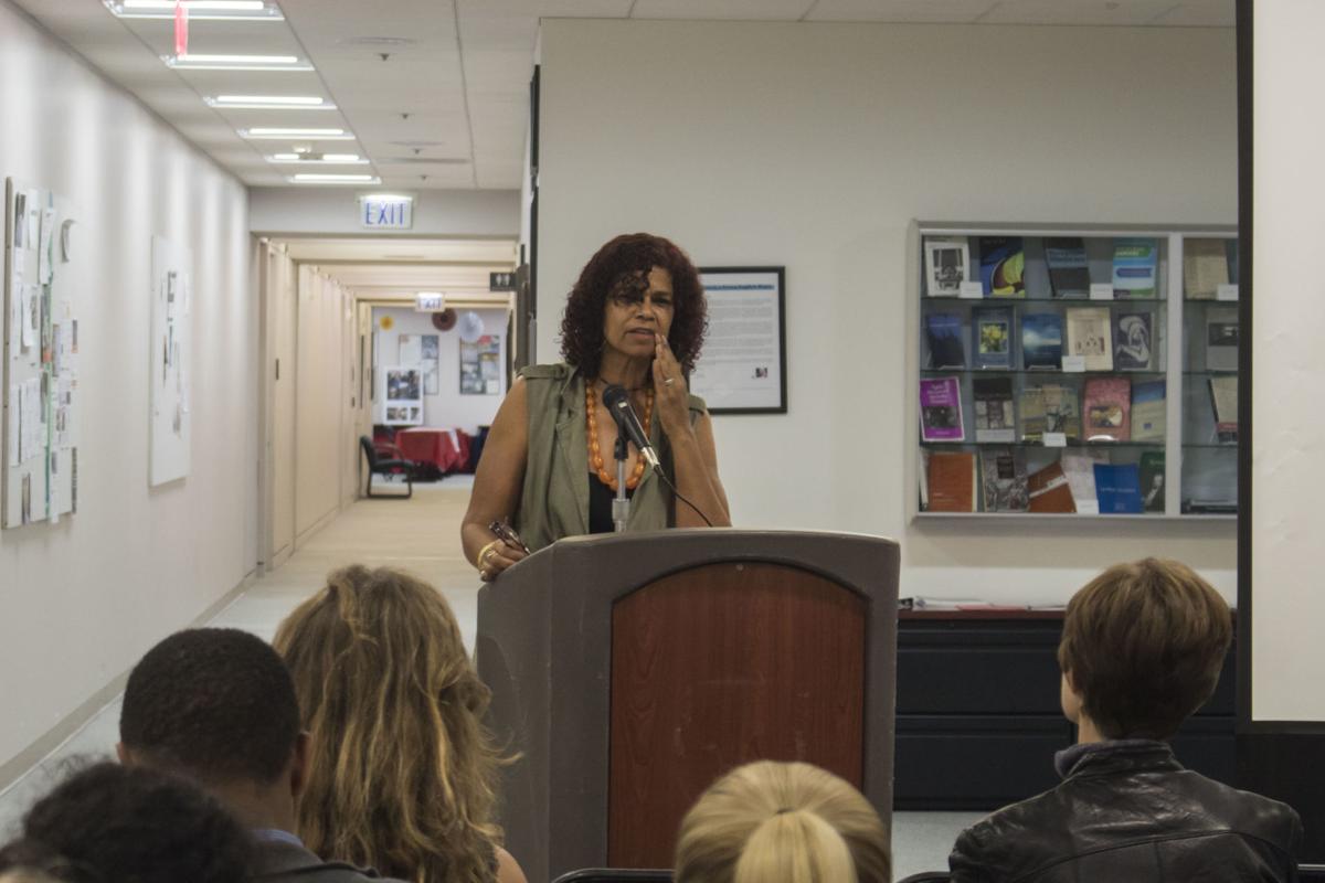 Erin Kaplan speaks about her tribulations as a journalist Events