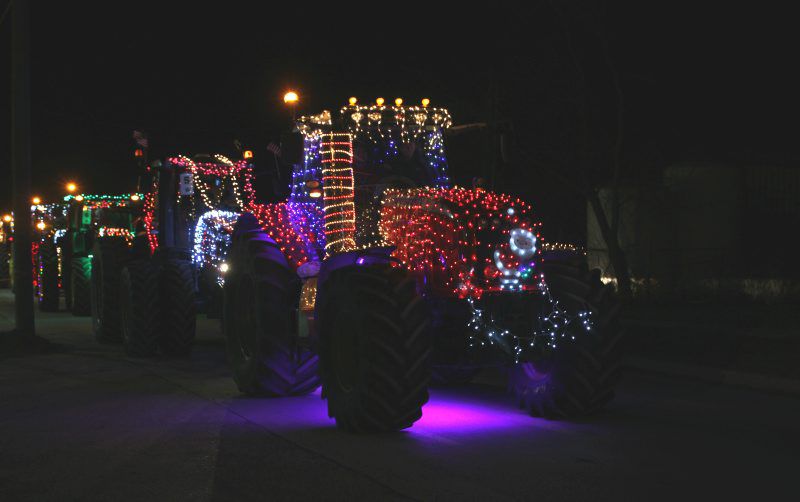 St. Albans Tractor Parade Draws Big Crowd