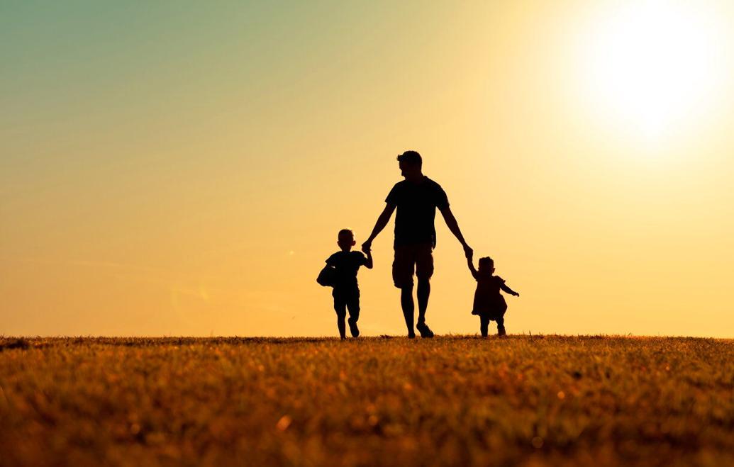 A Tribute to the Dads Who Get Things Done [Opinion] Farm and Rural Family Life