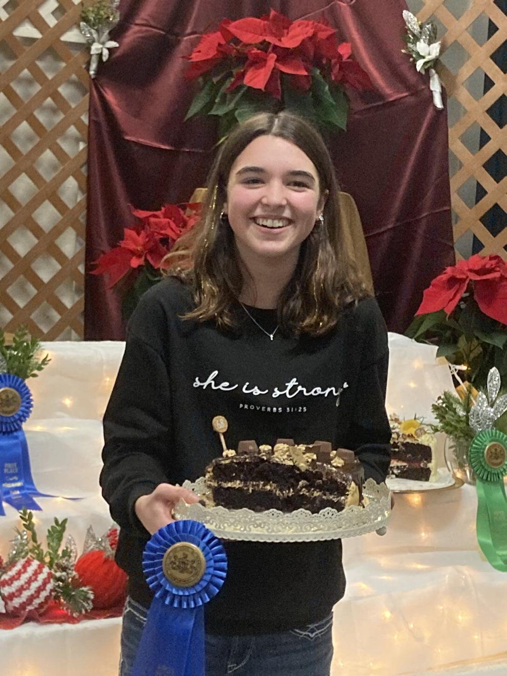 Teen Wins Chocolate Cake Contest With ‘Slice of Heaven’ at 2024 PA Farm