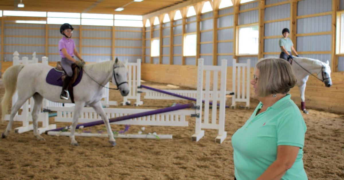 Top Riding Instructors Riding Instructor Teaches Riders to Let Go Of Outside Distractions ...
