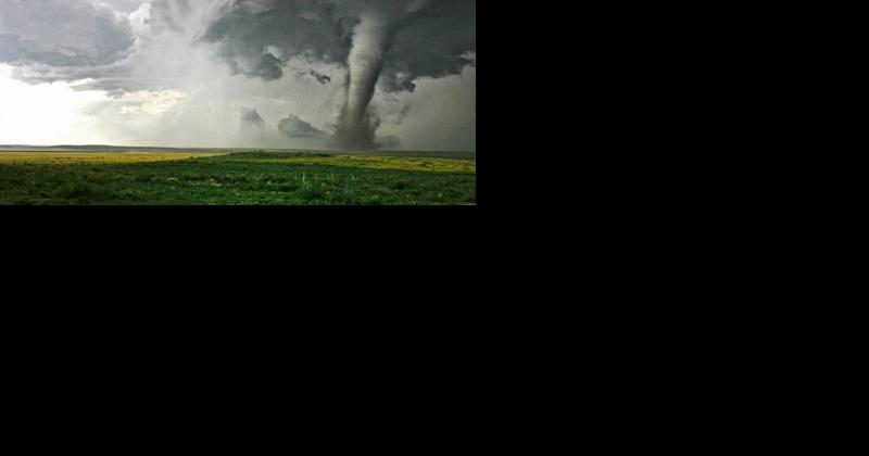 What Do Tornadoes Look Like on the Inside? - Vimarsana News