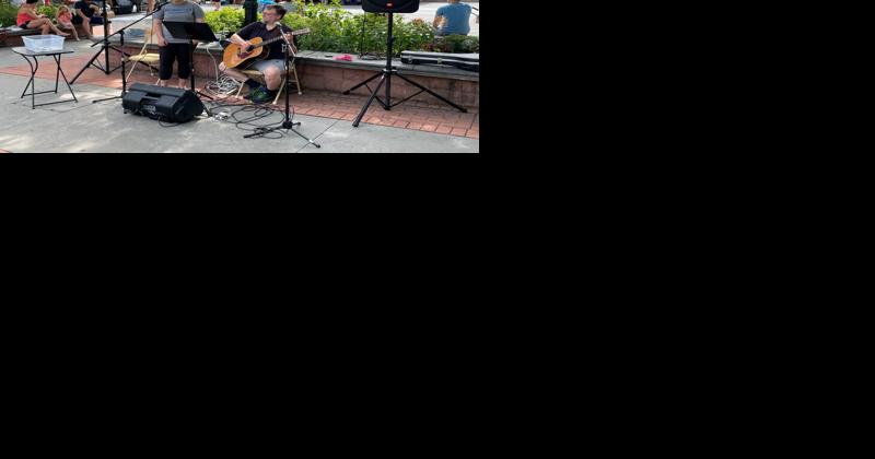 Local Food, Local Music Go Together at Farmers Markets Like Peas and Carrots - Vimarsana News
