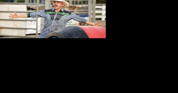 It’s Showtime: Rodeo Clown Dave Meyer Uses Social Media Popularity to Grow the Sport