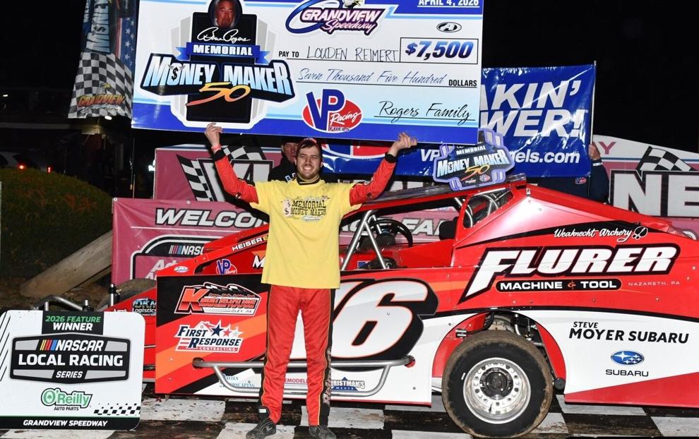 Louden Reimert Starts Modified Season With Big Win at Grandview Speedway
