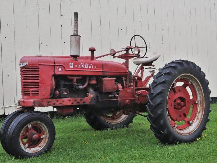 Classic Tractor Gallery May 22, 2021 - Vimarsana News